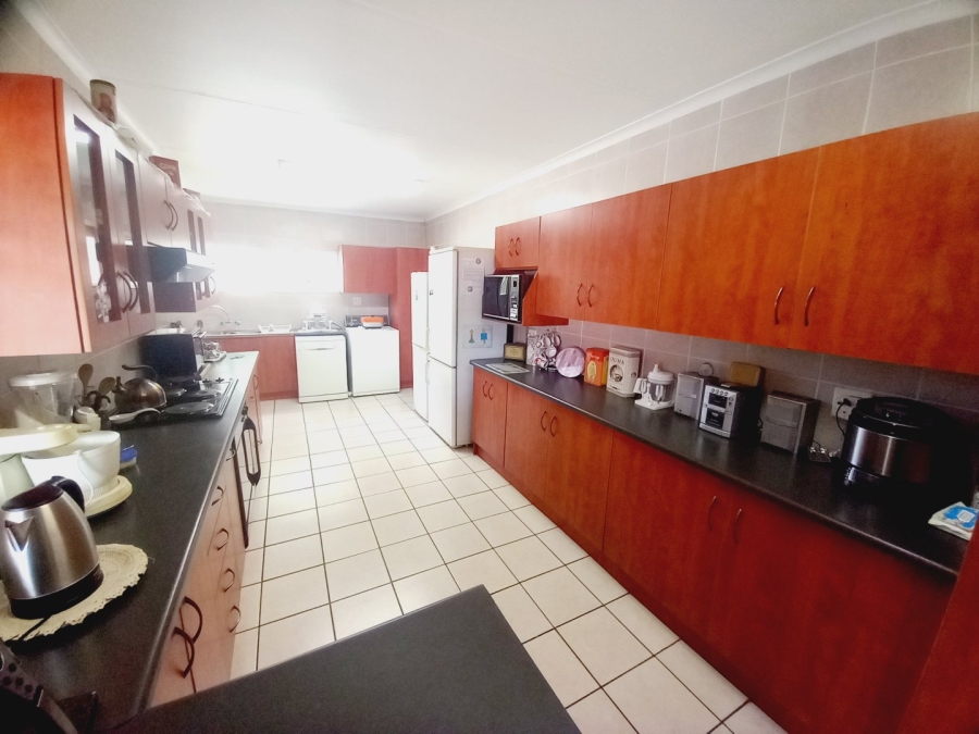 4 Bedroom Property for Sale in Roodia Free State